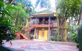 Belaku Farm House